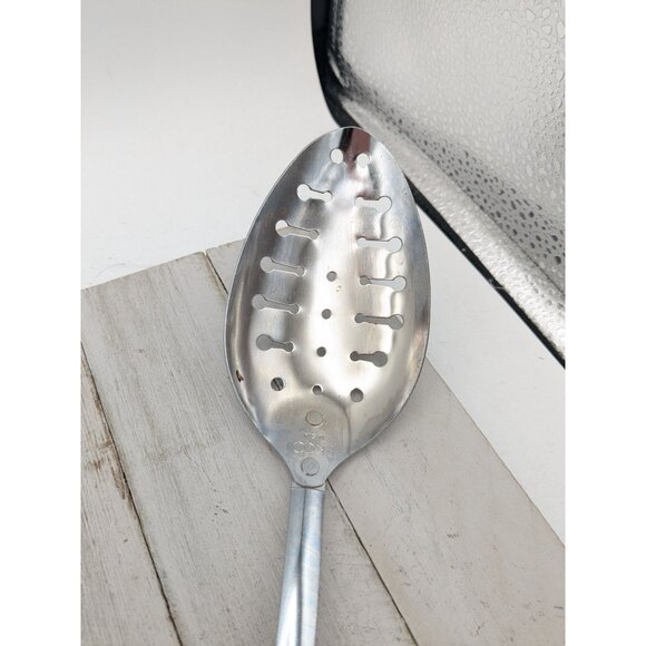 Vintage Ekco Slotted Serving Spoon Almond Handle 12" - Picture 2 of 8